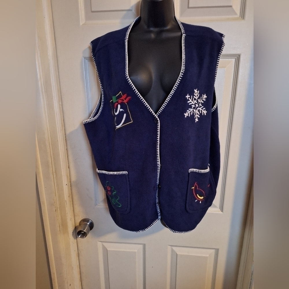Basic Editions fleece vest size 2X